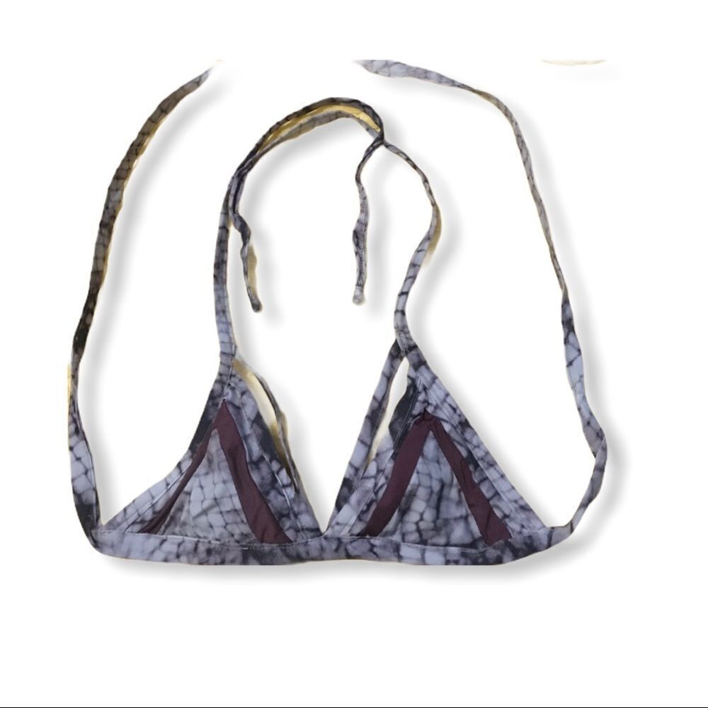 Soah Reversible Triangle Plum Bikini Top nwot